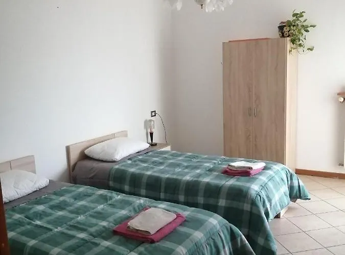 1000migliahouse Pensjonat Brescia